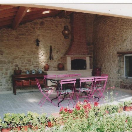 Clos Des Hirondelles Jau-Dignac-et-Loirac Экстерьер фото